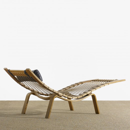 Hans Wegner Hammock chaise lounge Estimate- $8,000–10,000